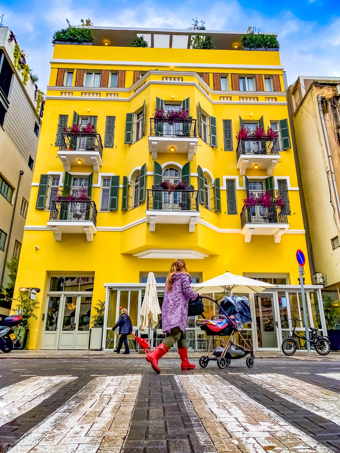 Purple in a Yellow Dream — יצירת צילום אמנותי מאת ערן ירושלמי, ערן צ׳יף (CHIEF)